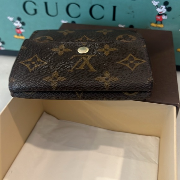 Authentic Louis Vuitton monogram unisex wallet - Picture 4 of 13